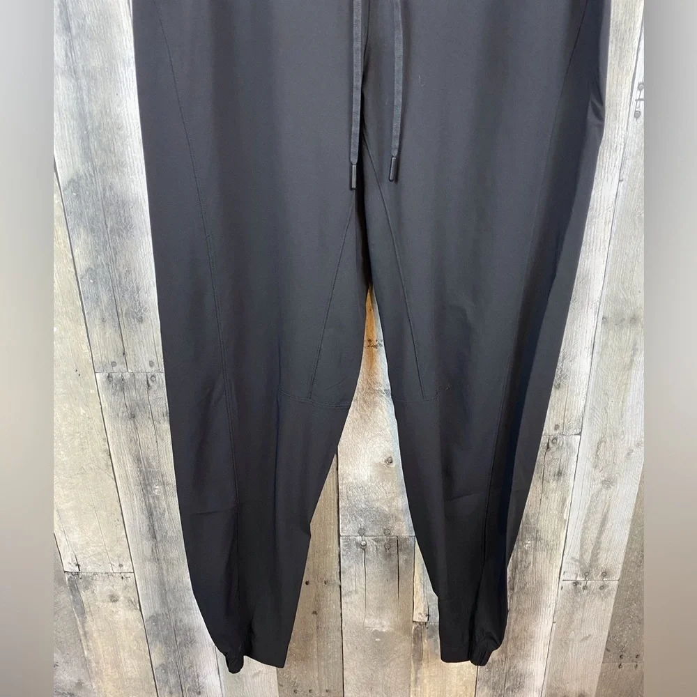 lululemon athletica lululemon license